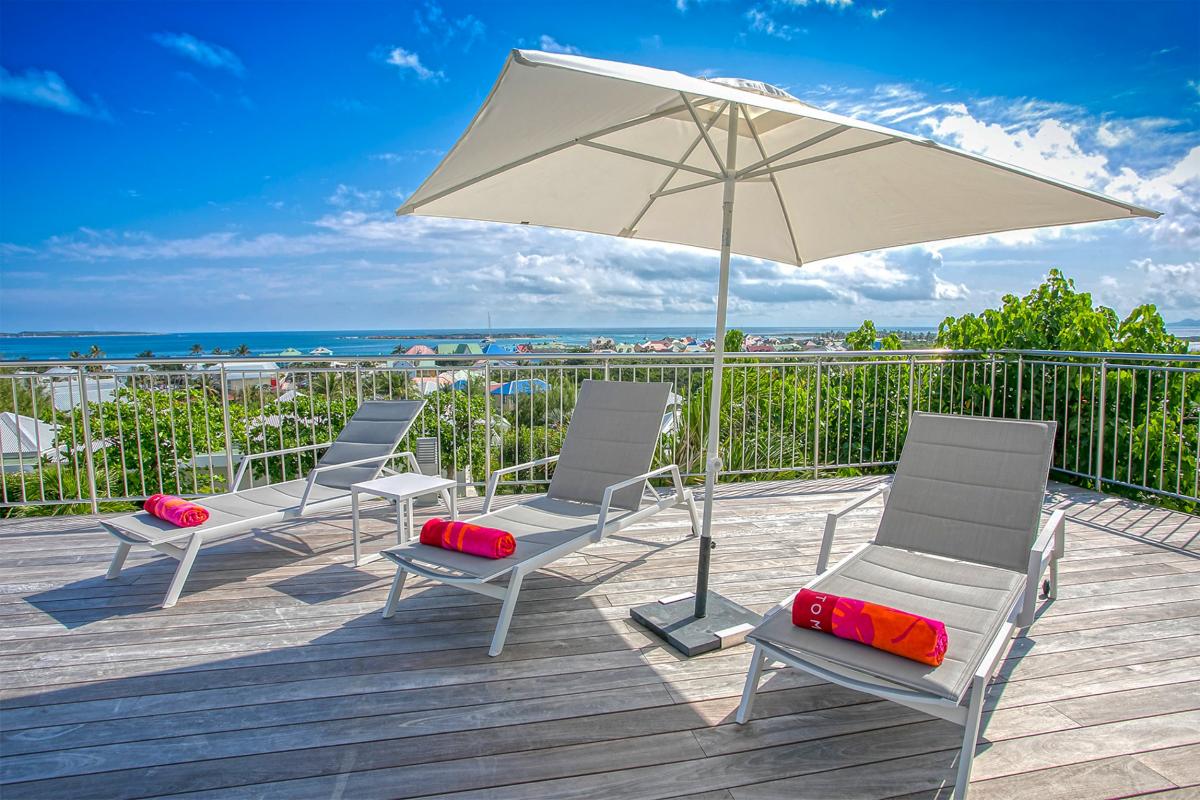 Luxurious Villa St Martin - Deck